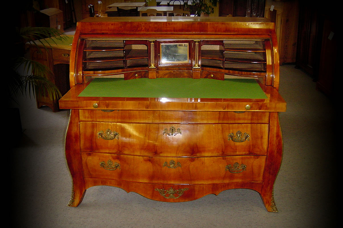 Holzwerkstatt KAURI - Ihre Tischlerei in Soest :: Restaurierung Möbel