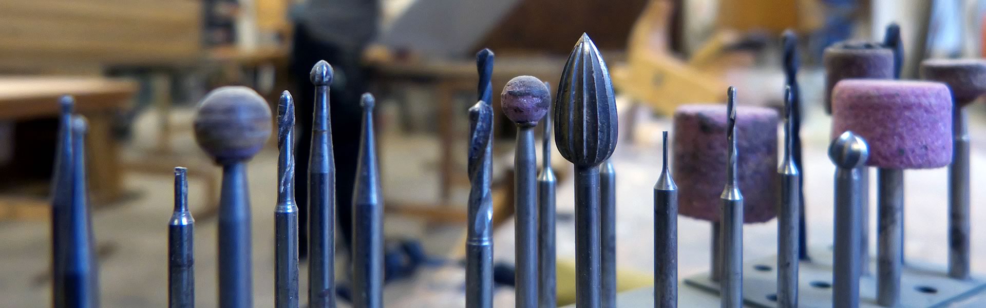 Holzwerkstatt KAURI - Ihre Tischlerei in Soest | Möbelbau | Innenausbau & Ladenbau | Fenster & Türen, Treppen |  Restaurierungen